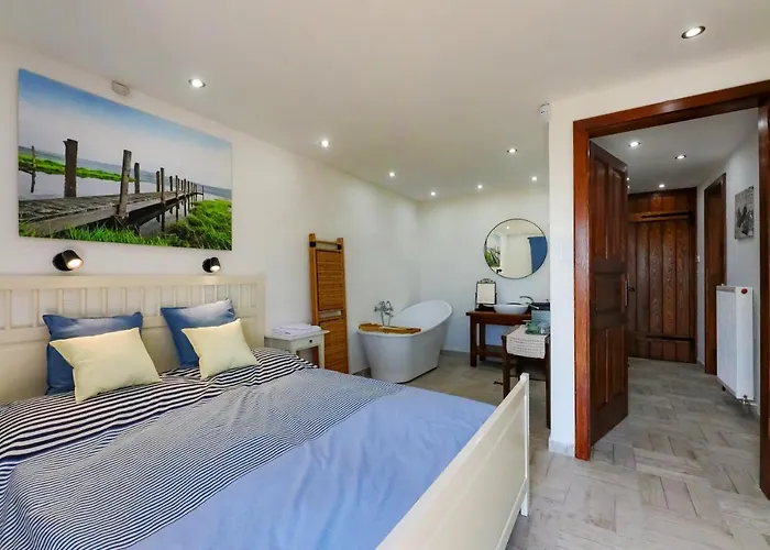 Kisleshegy Vendeghaz * בלטונודבארי