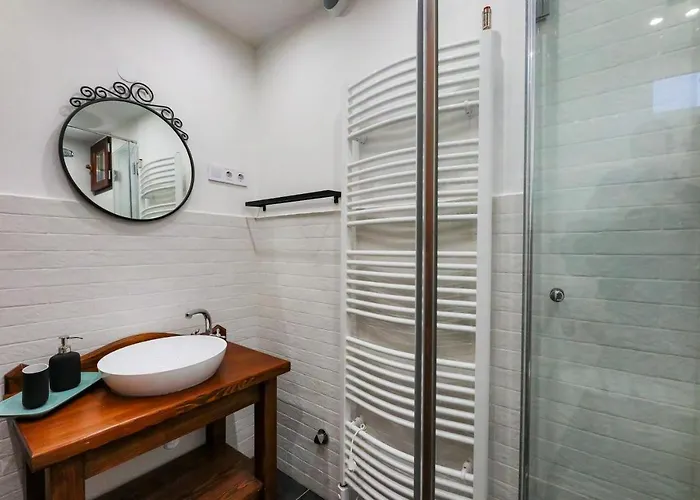 Kisleshegy Vendeghaz בלטונודבארי