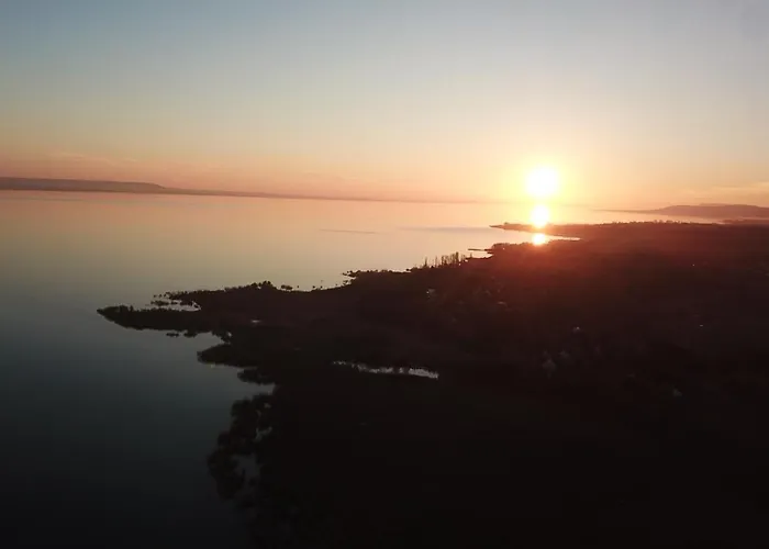 וילה Kisleshegy Vendeghaz *