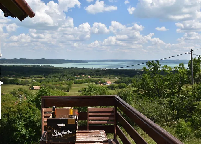 Kisleshegy Vendeghaz *